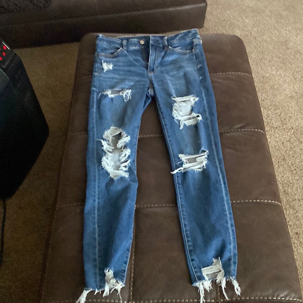 American Eagle size 8R jeans.